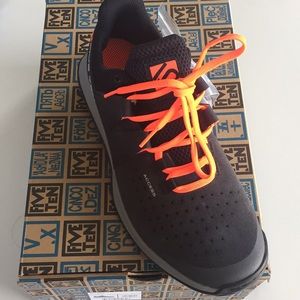 Five ten access size 10.5